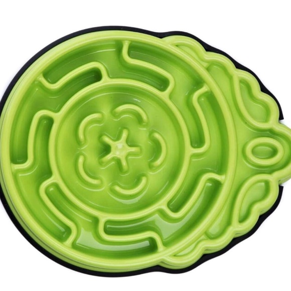 NIB Lime Green Strawberry Flower Pet Slow Feeder Bowl - Picture 1 of 15